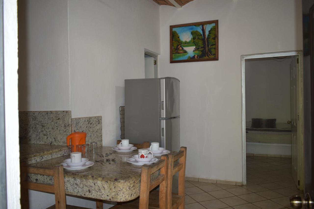 Tropical Suite Los Ayala Esterno foto